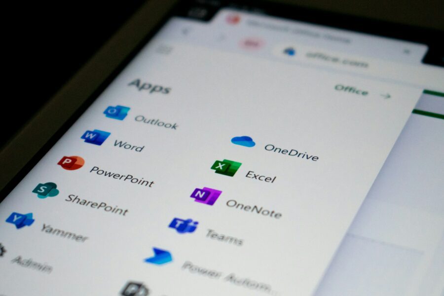 Microsoft 365 Tunisie : Teams, Outlook et OneDrive déployés par Netuse